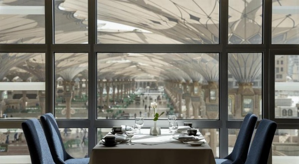 Anwar Al Madinah Movenpick Hotel image 15