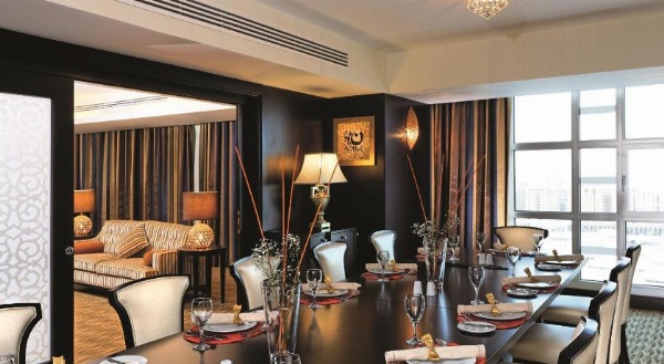 Anwar Al Madinah Movenpick Hotel image 16