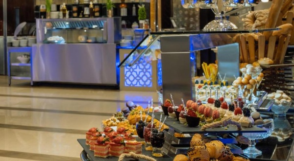 Anwar Al Madinah Movenpick Hotel image 26