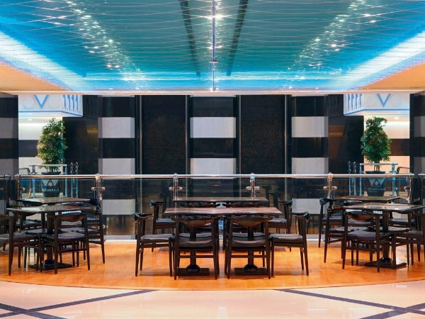 Anwar Al Madinah Movenpick Hotel image 29